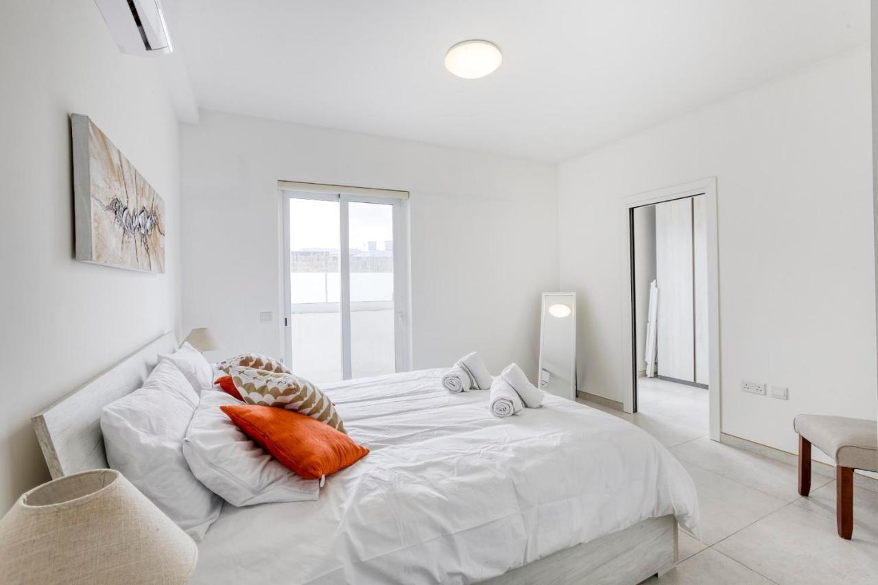 Gzira Penthouse - Hosted By Sweetstay Exterior photo